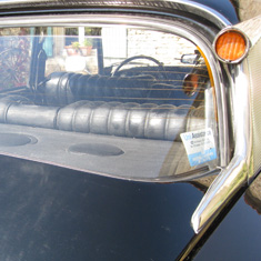 The Citroen DS 23ie's rear window and indicator